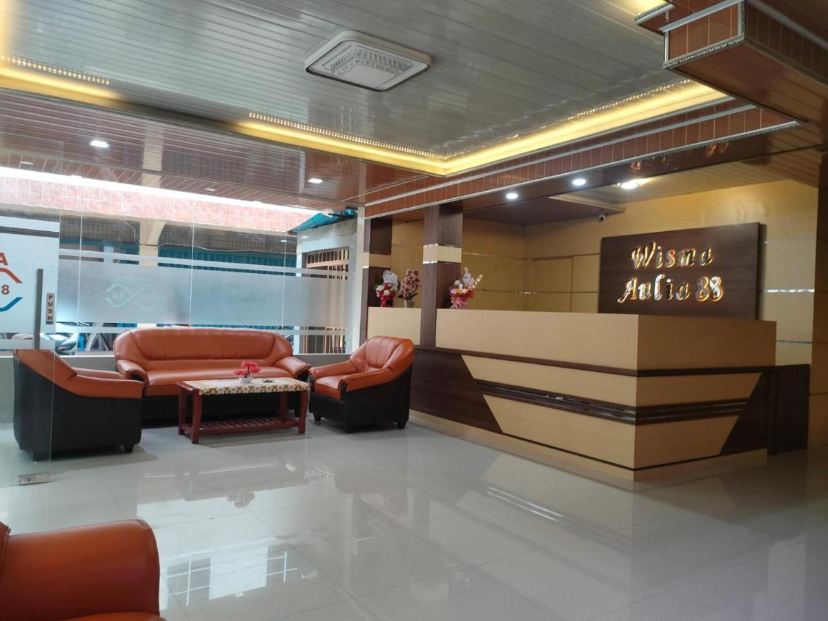 Wisma Aulia 88 Tembilahan Exterior photo