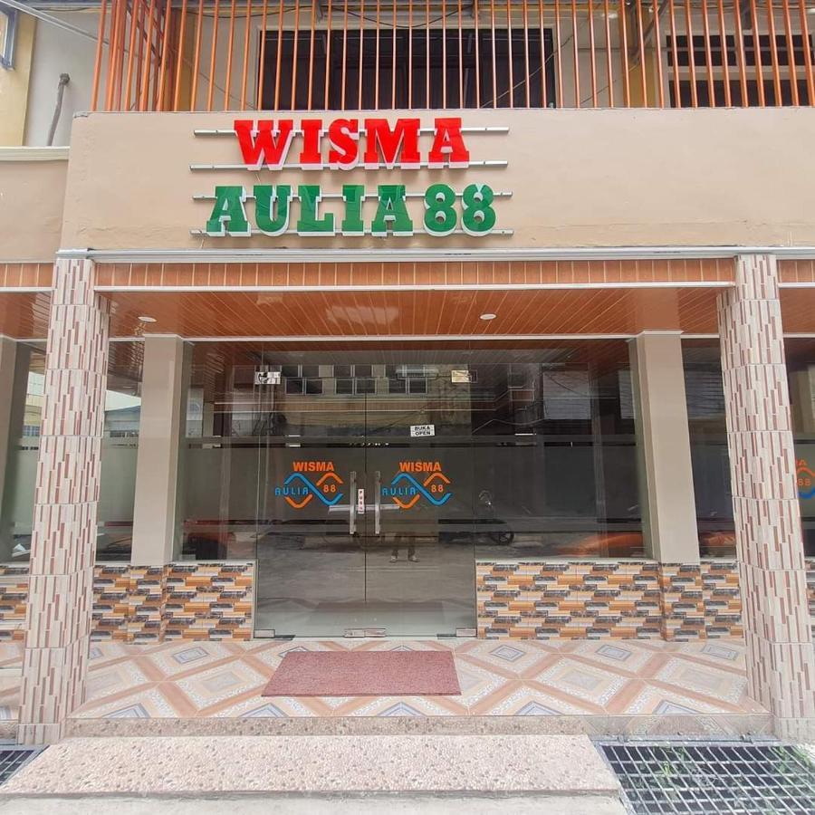 Wisma Aulia 88 Tembilahan Exterior photo